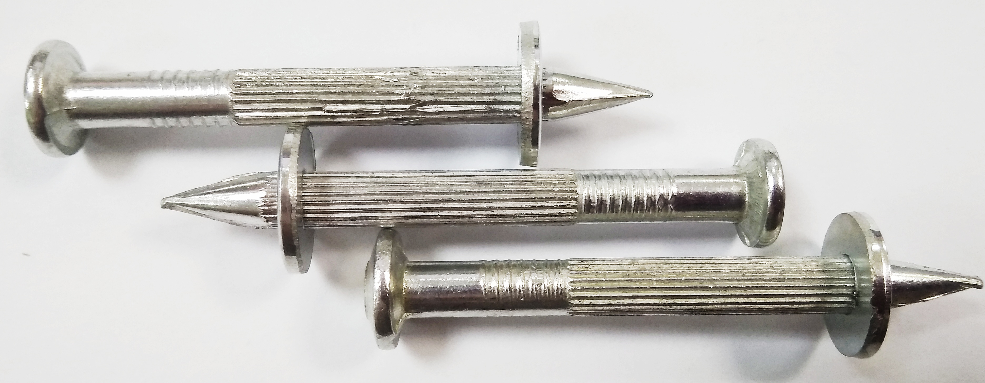 Гвозди 4,5×50 с шайбой 113181